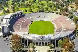 Narendra Modi Stadium Pitch Report: A Comprehensive Guide to Conditions, History, and Memorable Matches narendra modi stadium pitch report
